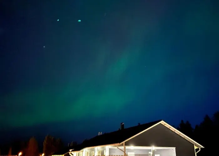 度假居 White As Snow